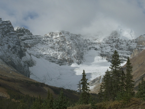 Mountain wilderness in Jasper National Park