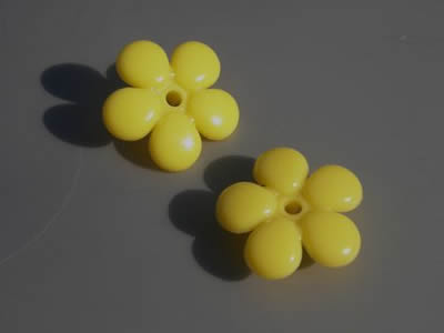 Plastic yellow flower inserts